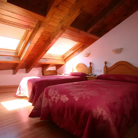 Hotel Mestre Pont de Suert
