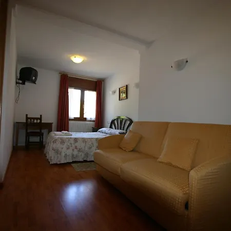 Hotel Mestre El Pont de Suert